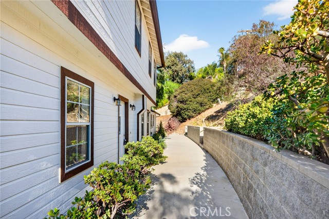 MLS #OC25229385 image #60