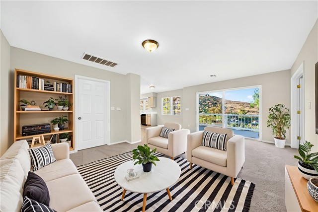 MLS #OC25229385 image #7