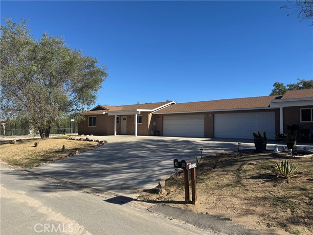 MLS #OC25229422 image #1