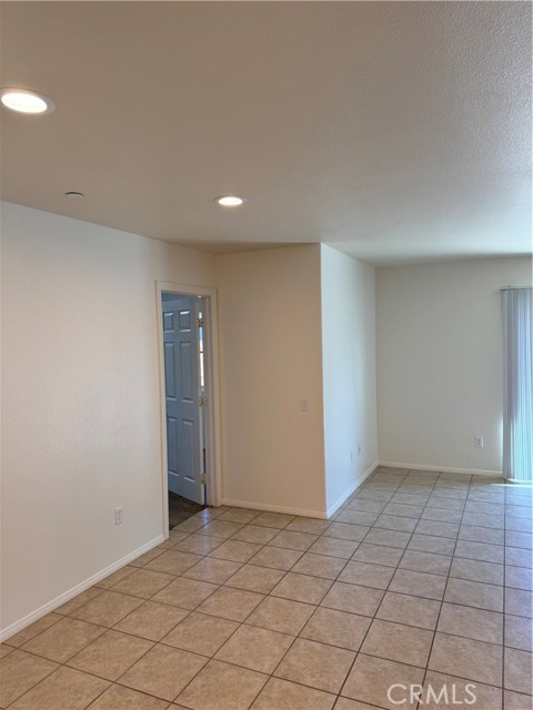 MLS #OC25229422 image #13