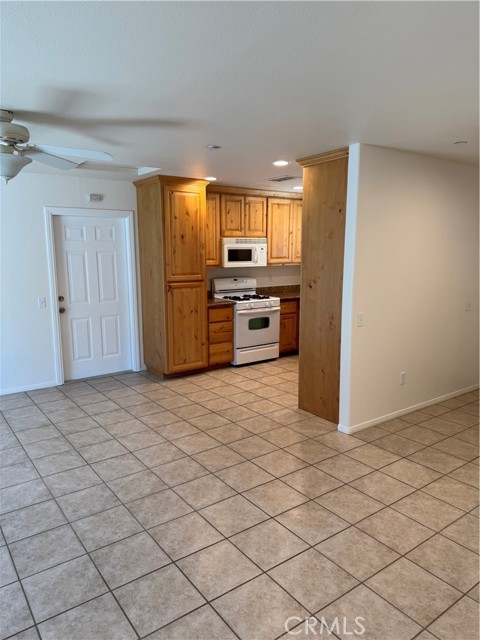 MLS #OC25229422 image #9