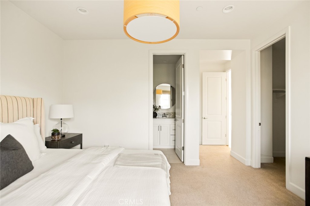 MLS #OC25229621 image #47