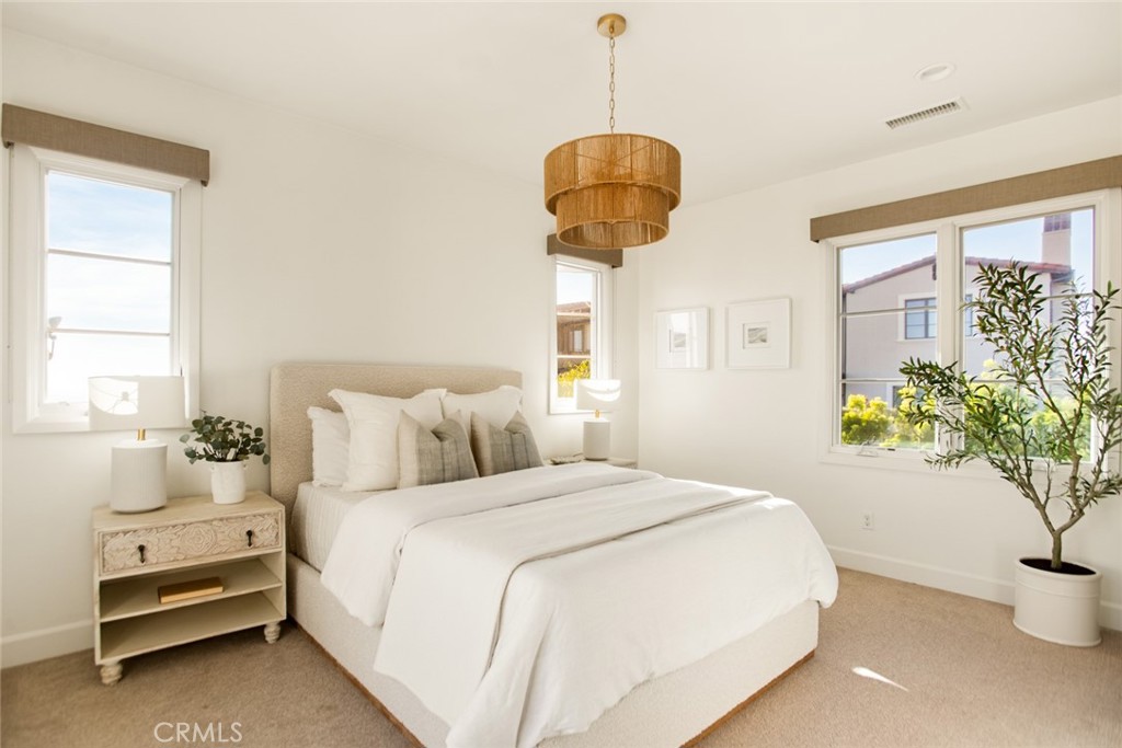 MLS #OC25229621 image #49