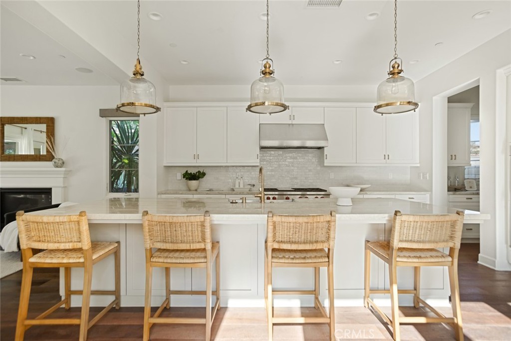 MLS #OC25229621 image #8