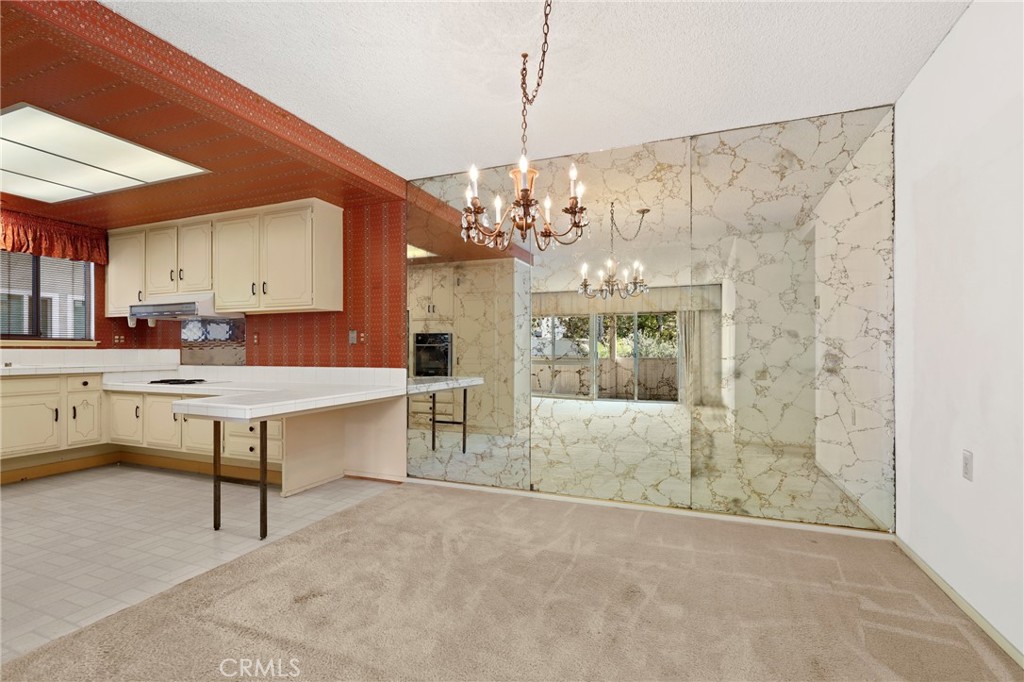 MLS #OC25229637 image #8