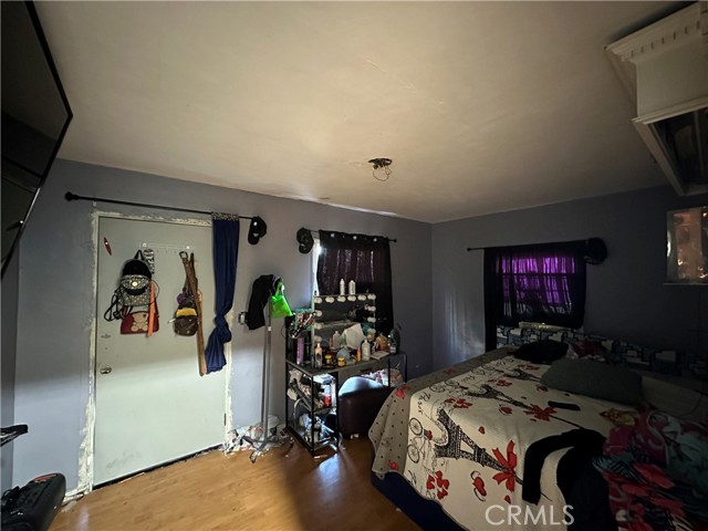 MLS #OC25229666 image #5