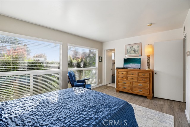 MLS #OC25229762 image #17