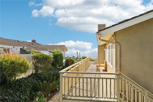 MLS #OC25229762 image #22