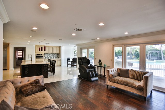 MLS #OC25229763 image #18