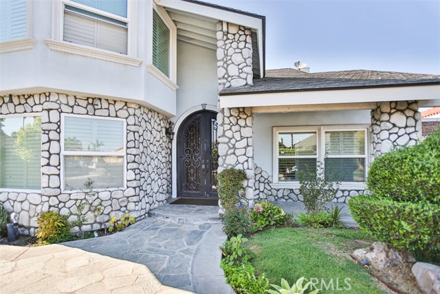 MLS #OC25229763 image #3