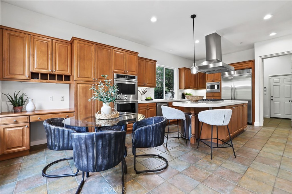 MLS #OC25229968 image #19