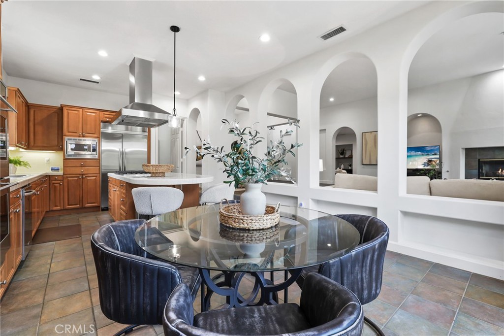 MLS #OC25229968 image #20