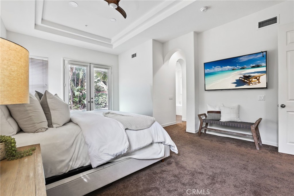 MLS #OC25229968 image #33