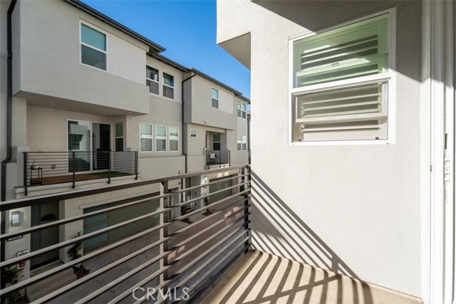 MLS #OC25229977 image #21