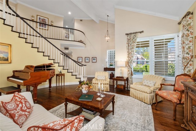 MLS #OC25230140 image #10