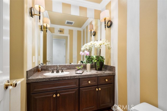 MLS #OC25230140 image #20