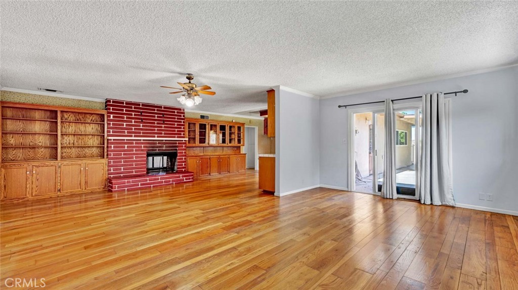 MLS #OC25230145 image #13