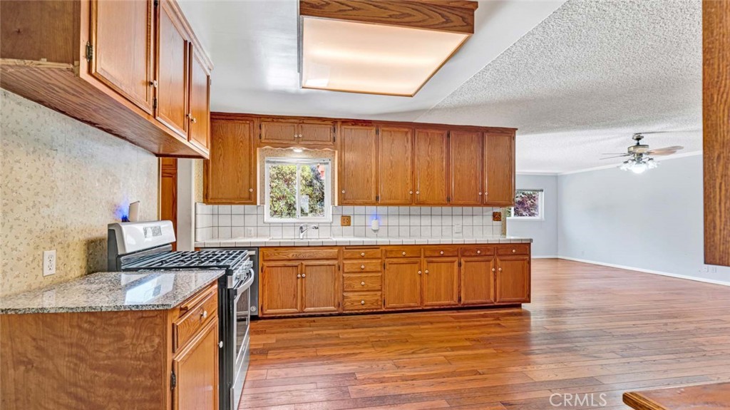 MLS #OC25230145 image #7