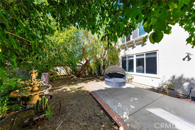 MLS #OC25230343 image #18