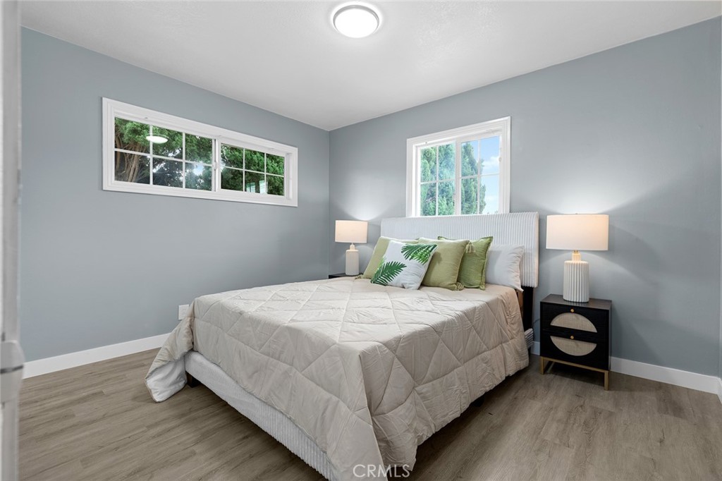 MLS #OC25230442 image #15