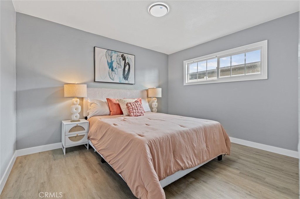 MLS #OC25230442 image #20