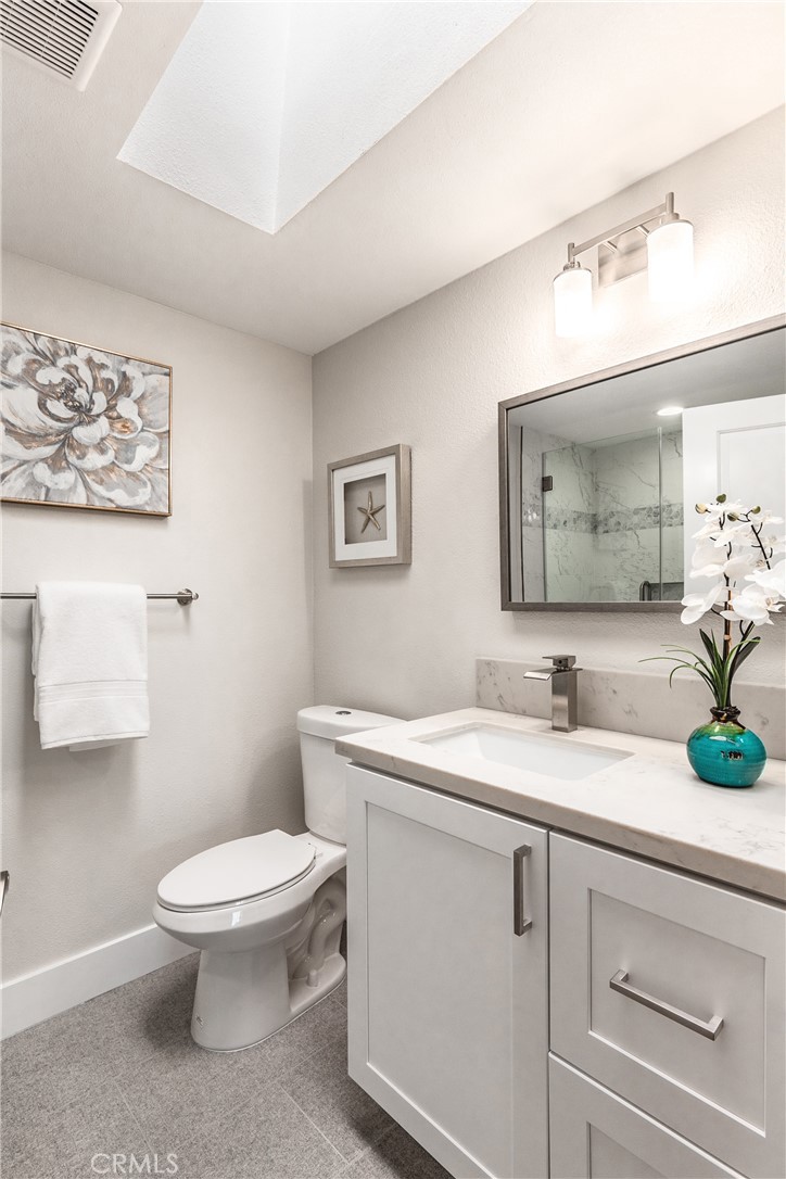 MLS #OC25230449 image #10