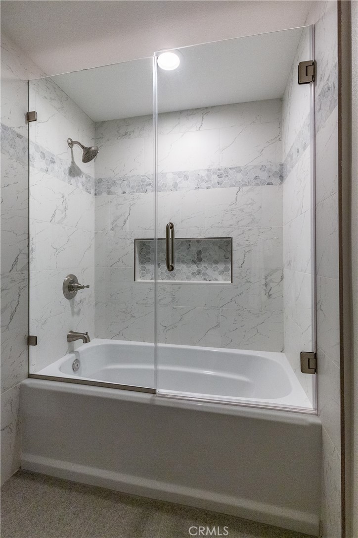 MLS #OC25230449 image #11