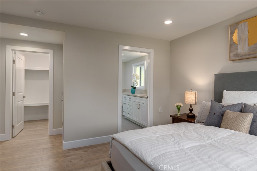 MLS #OC25230449 image #13