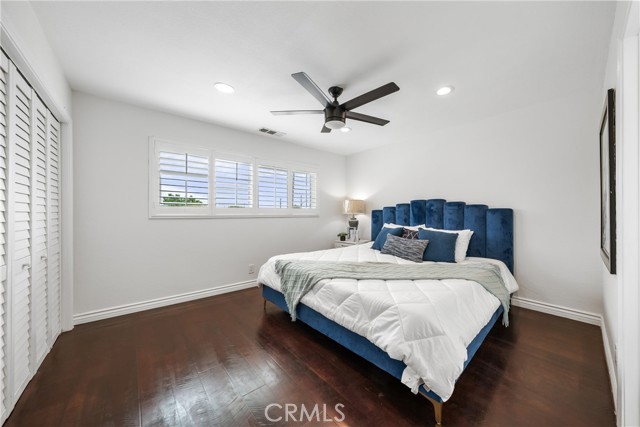 MLS #OC25230537 image #13