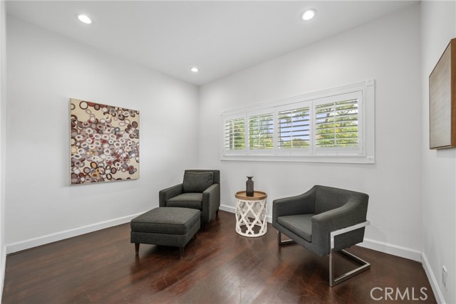 MLS #OC25230537 image #15