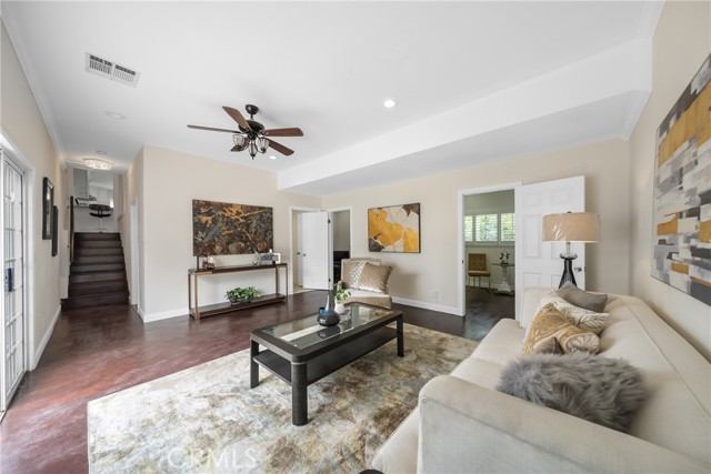 MLS #OC25230537 image #17