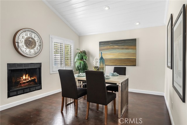 MLS #OC25230537 image #8