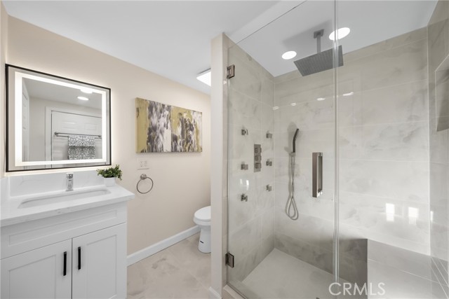 MLS #OC25230537 image #9