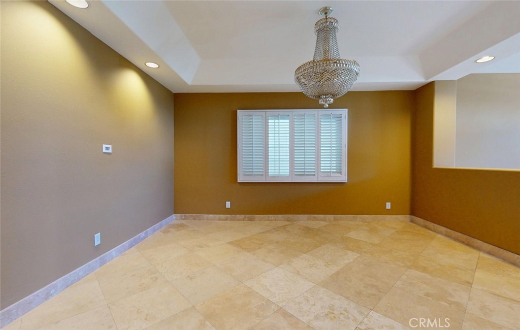 MLS #OC25230559 image #11