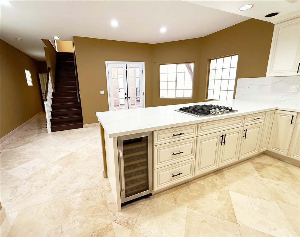 MLS #OC25230559 image #12