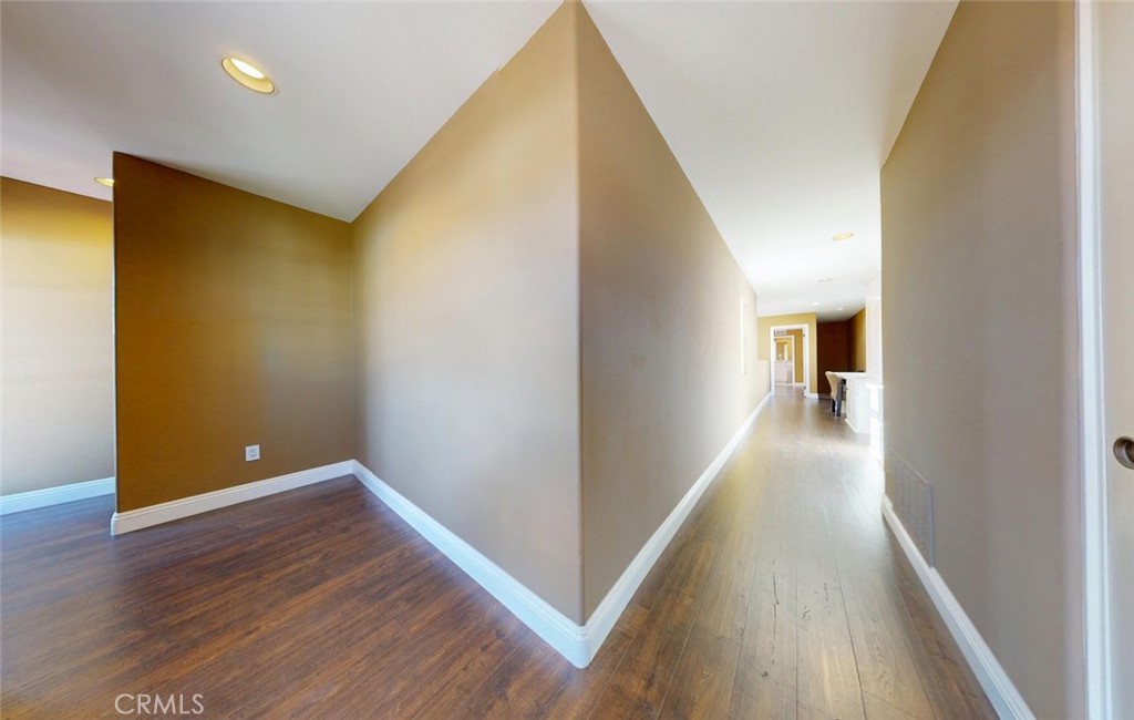 MLS #OC25230559 image #39