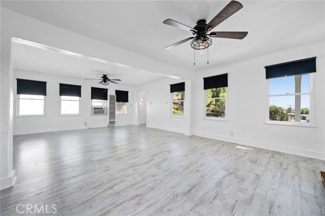 MLS #OC25230620 image #14
