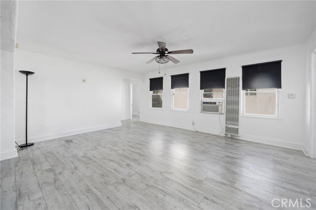 MLS #OC25230620 image #15