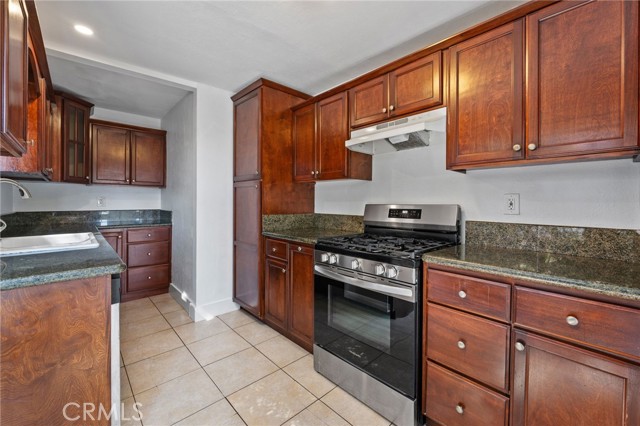 MLS #OC25230620 image #22