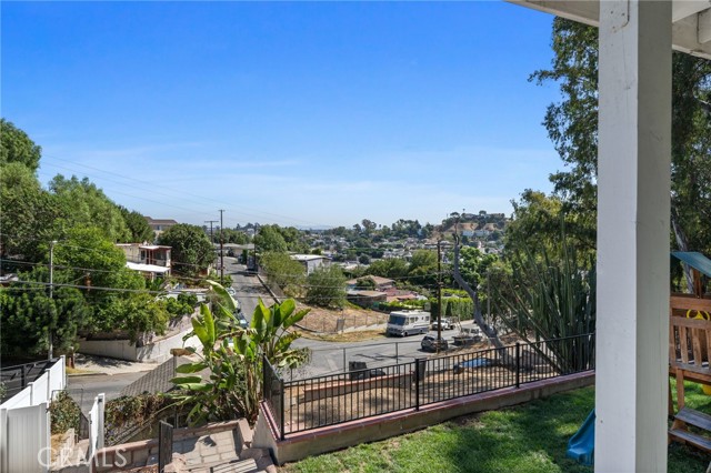 MLS #OC25230620 image #28