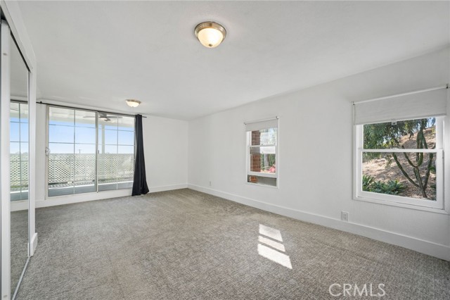 MLS #OC25230620 image #31
