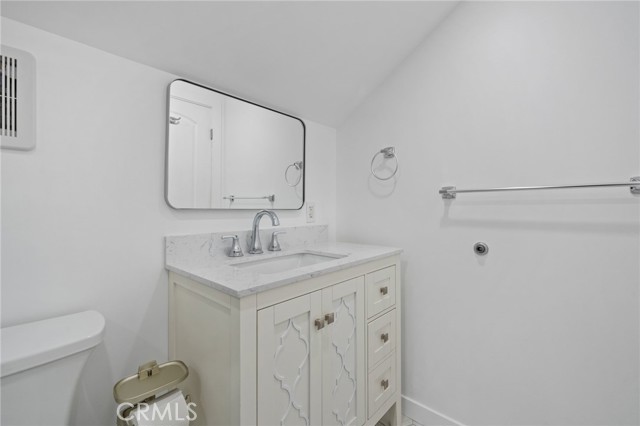 MLS #OC25230620 image #39