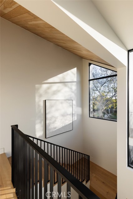 MLS #OC25230662 image #27