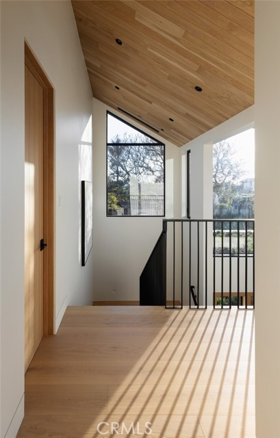 MLS #OC25230662 image #28