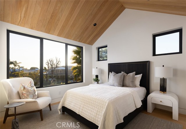 MLS #OC25230662 image #40