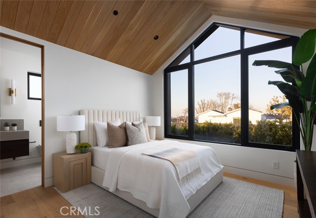 MLS #OC25230662 image #42