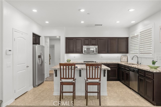 MLS #OC25230674 image #12