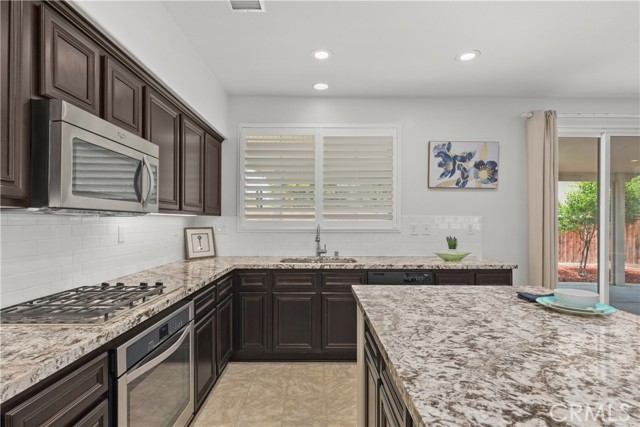 MLS #OC25230674 image #15