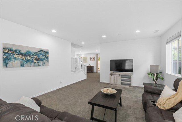 MLS #OC25230674 image #7