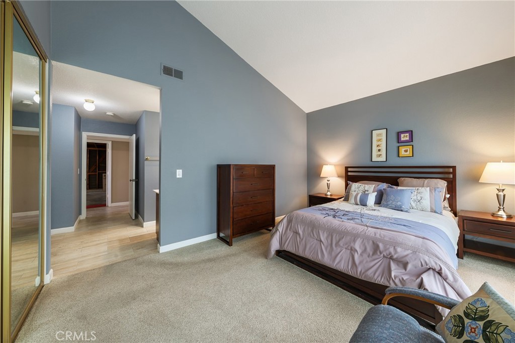 MLS #OC25231008 image #11